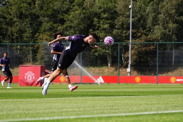 benjamin seskos first training session v0 p17ljjcy6dif1